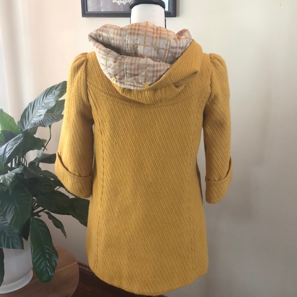 Mustard mid sleeve toggle coat - Picture 2 of 4